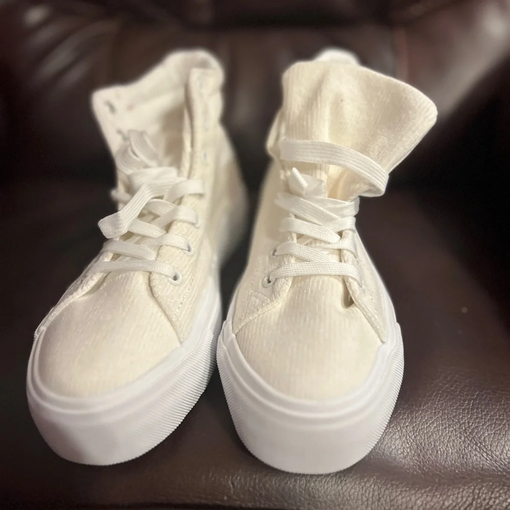 Unisex Corduroy High Top Sneakers,Lace up Platform Shoes, Size:‎ 11Women/9Men